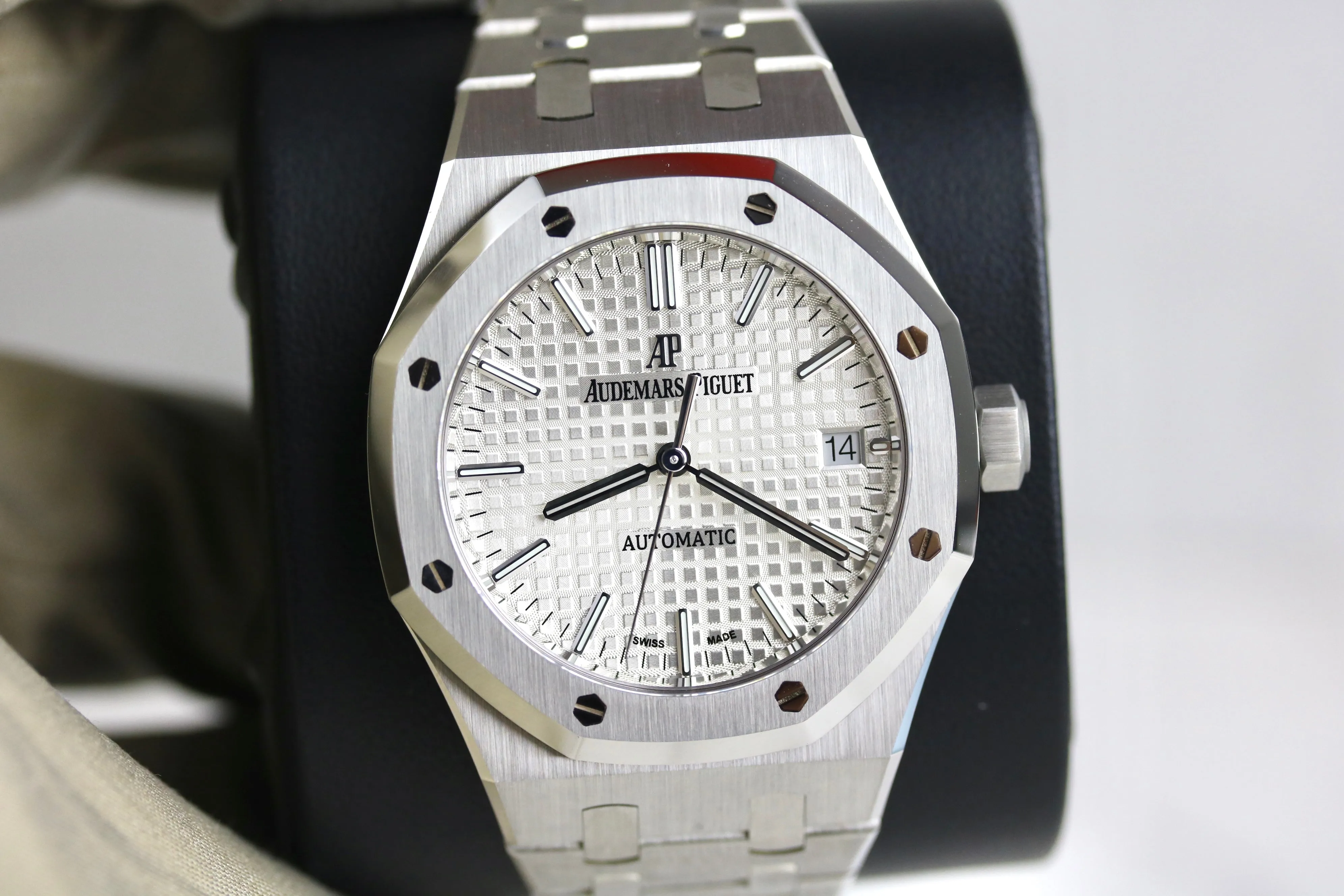 2020 Audemars Piguet 15450ST Royal Oak 37mm with Box & Papers