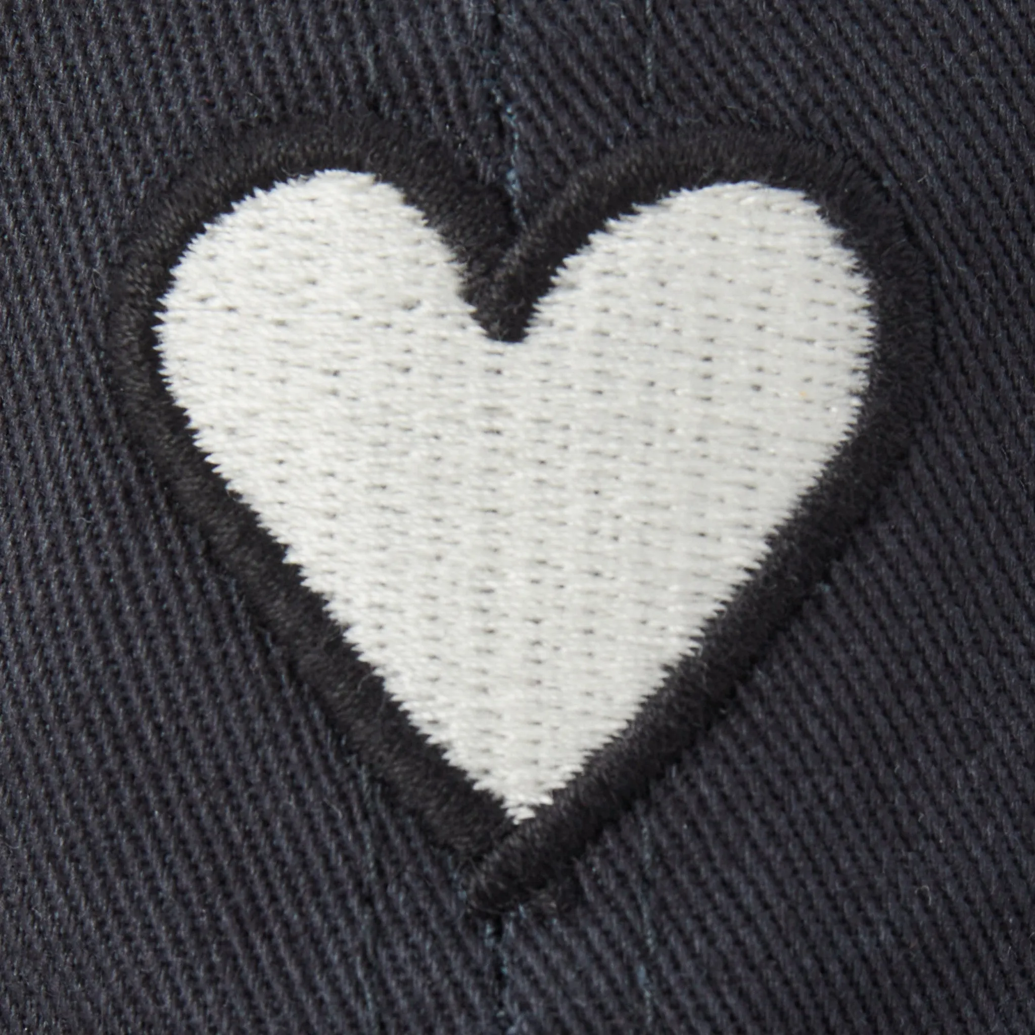 Adult Unisex Heart Chill Cap Life is Good
