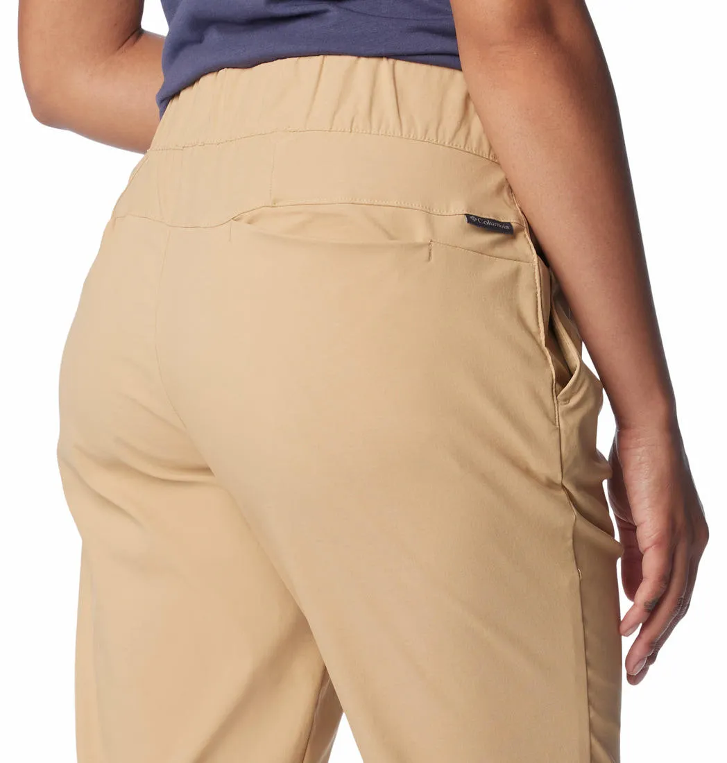 Columbia Women Beige Omni-Shield Firwood Camp II Pant