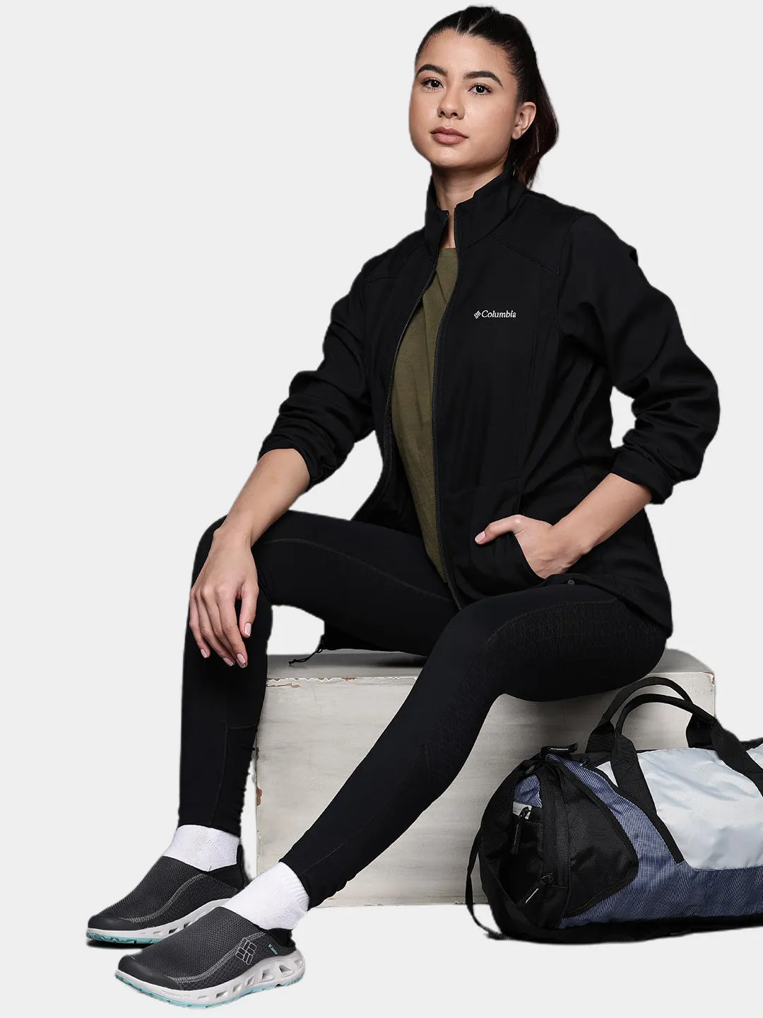 Columbia Women Black Kruser Ridge II Softshell Jacket