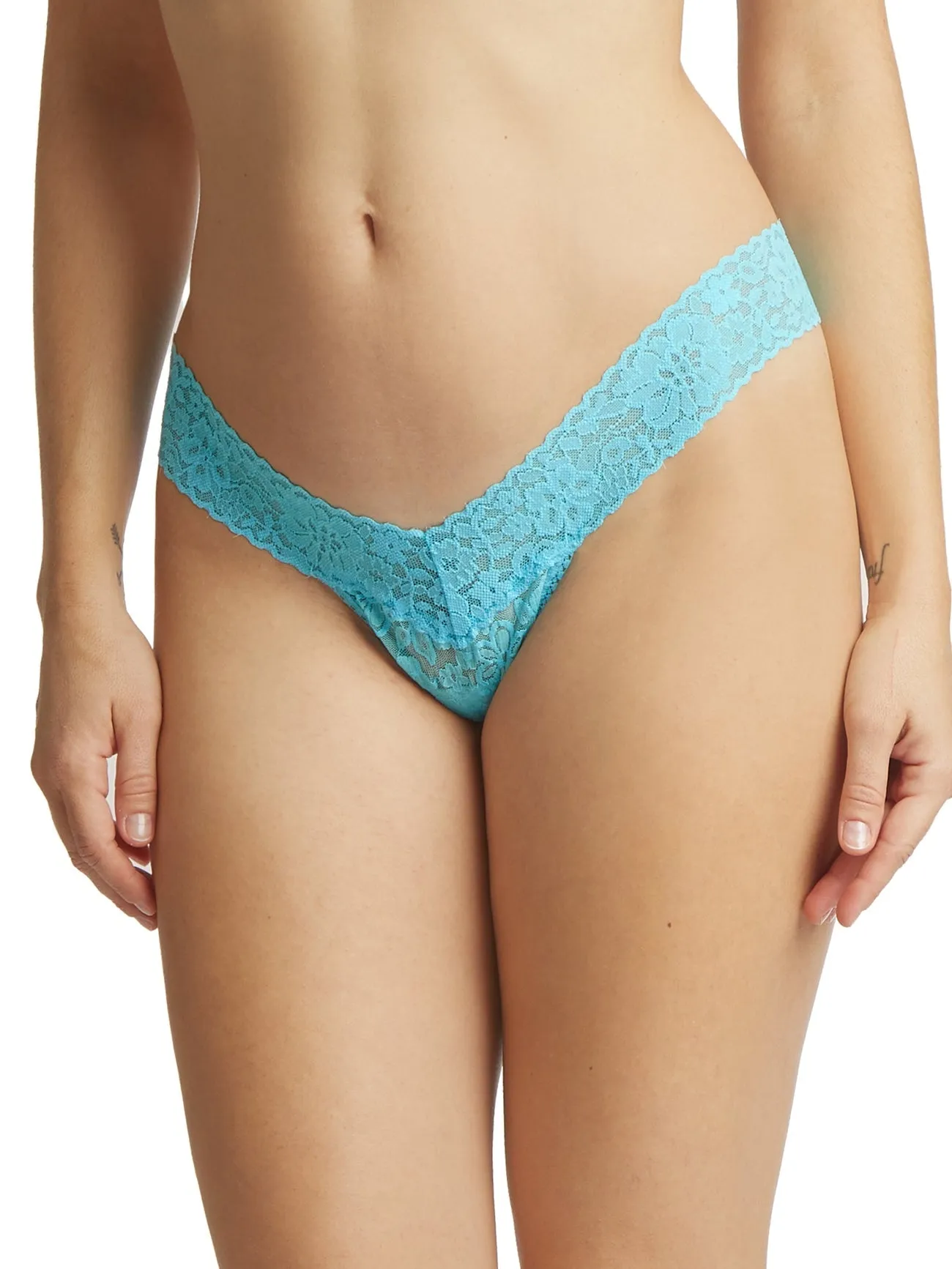 Reformation DAILY LACE LOWRISE THONG