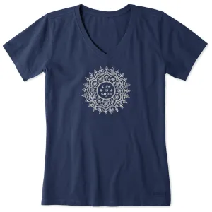 Women's Antique Mandala Short Sleeve Crusher-LITE Vee Life is Good