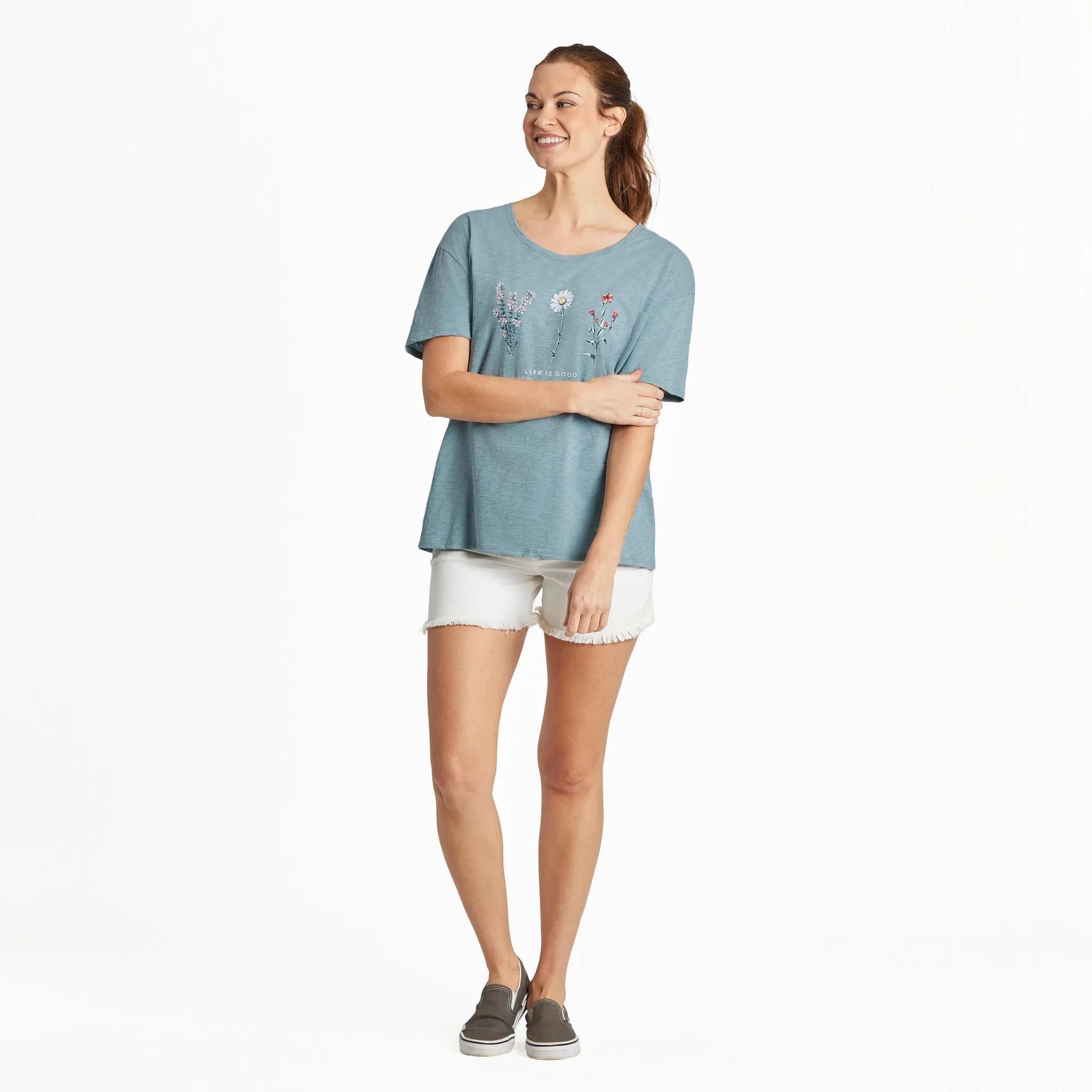 Women's Detailed Wildflowers Relaxed Fit Short Sleeve Slub Tee Life is Good