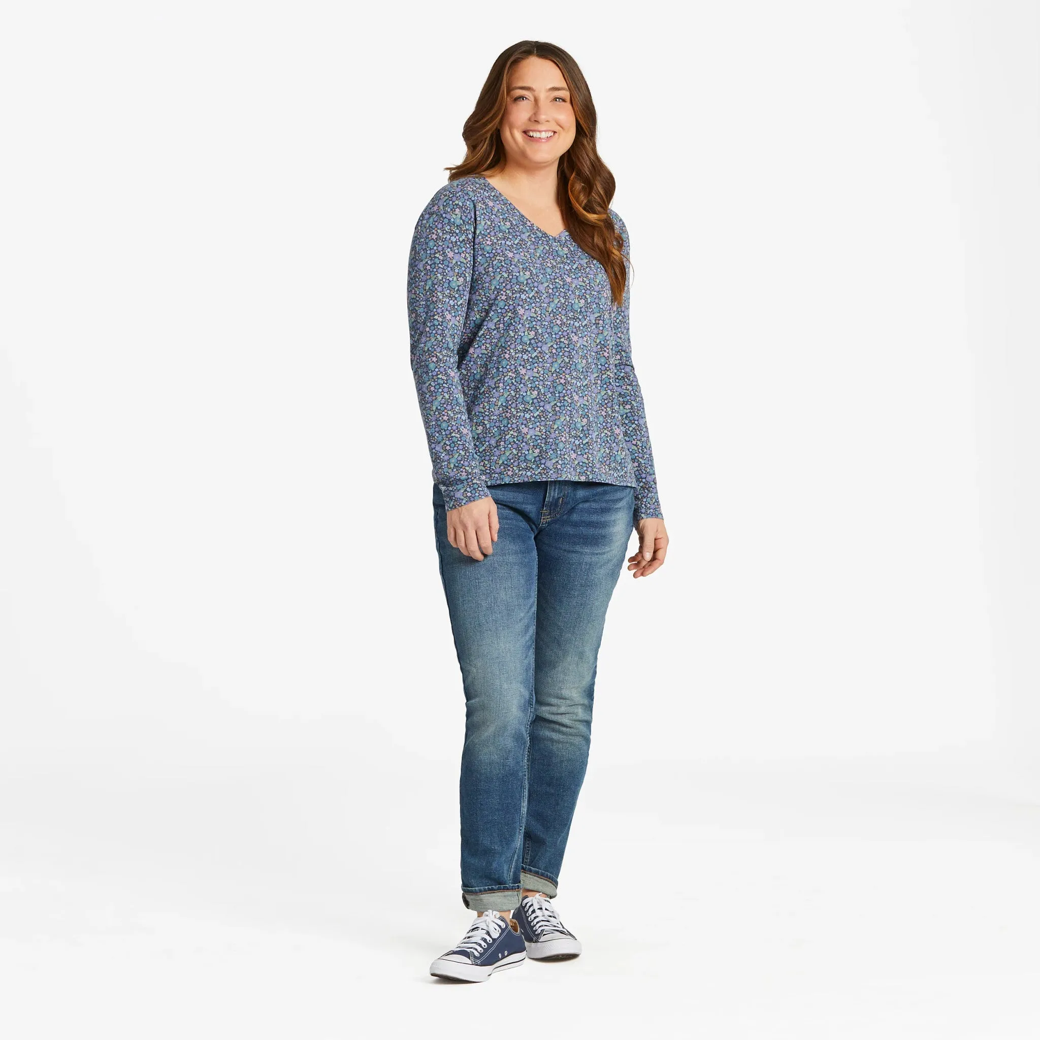 Women's Ditsy Floral Pattern Long-Sleeve Crusher-LITE Easy Vee Life is Good
